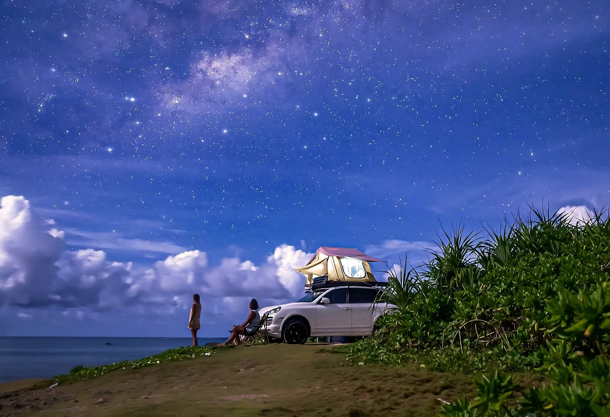 Sleep Comfortably Camping in Summer with a Rooftop Tent