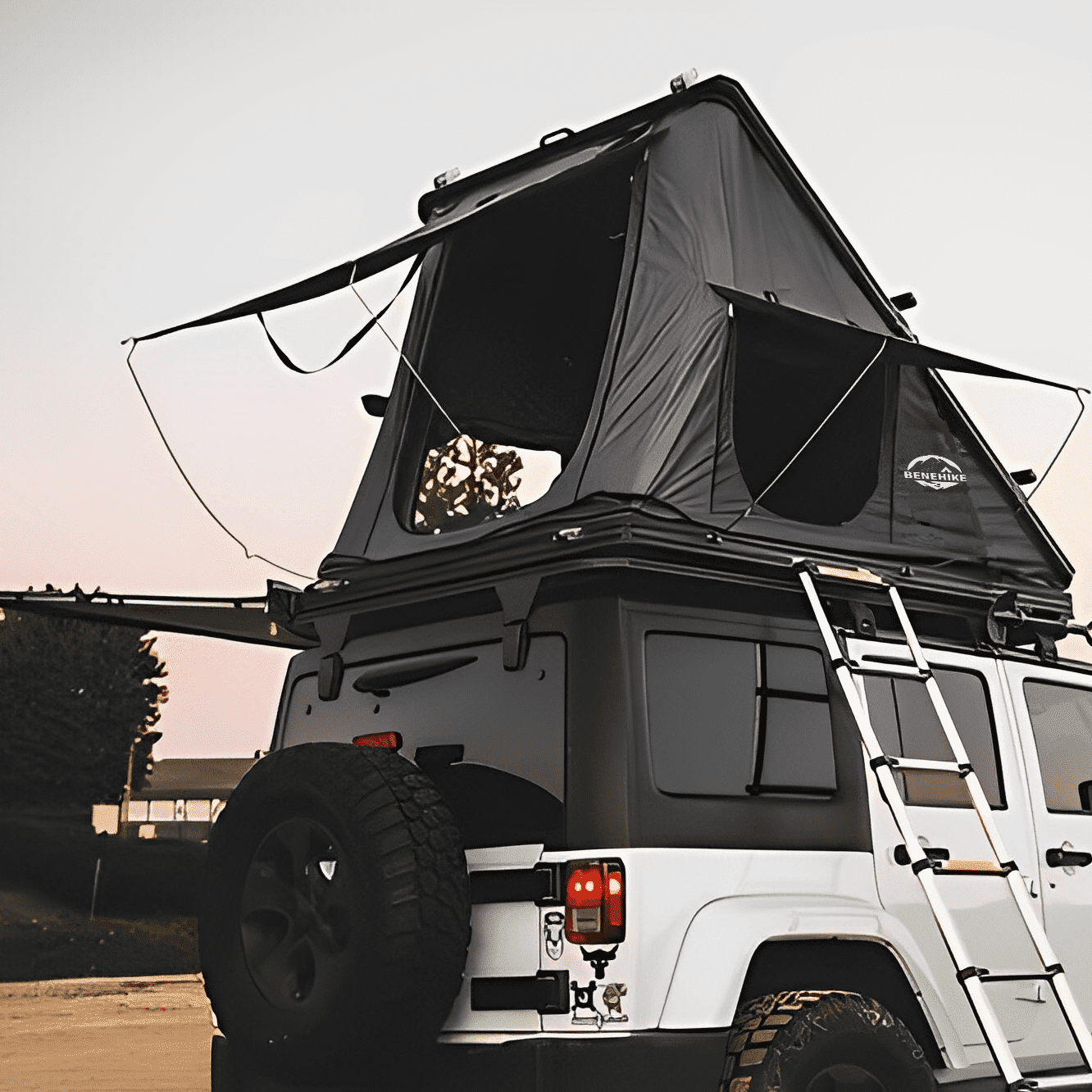 2 Person Hard Side Rooftop Tent | BENEHIKE